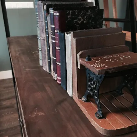 Happy בית הארחה 3*