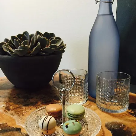 בית הארחה Happy