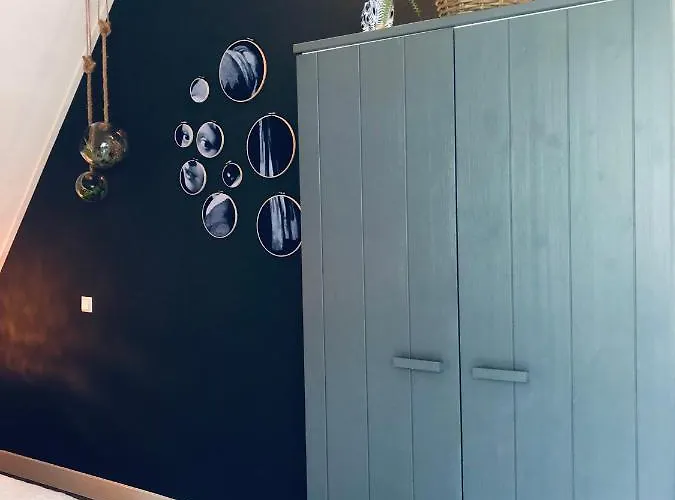 Happy 招待所 Bentveld